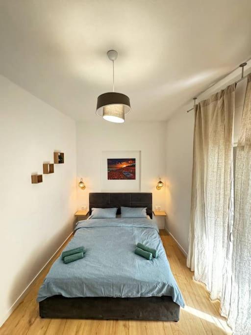 Simplicity N4 Apartment